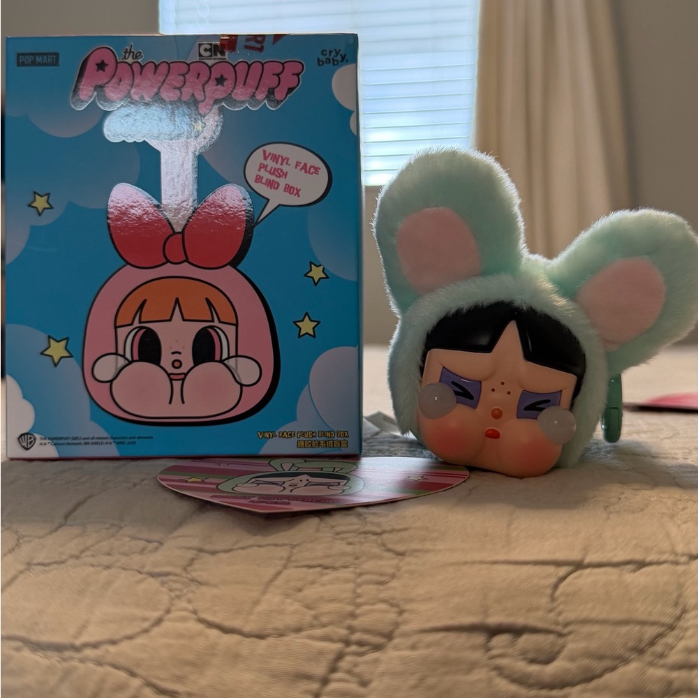POP MART Powerpuff girl Bunny Butterup Crybaby.